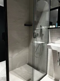 The Hotel Ljubljana - Bathroom
