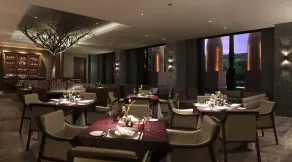 The Roseate - Restaurant