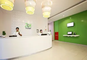 Zest Hotel Yogyakarta - Reception