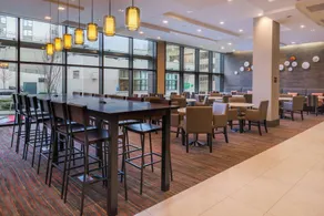 Residence Inn by Marriott Seattle University District - Restaurant