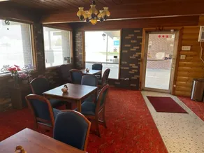 Love Hotels Western Holiday by OYO at Harlan Lake NE - Restaurang