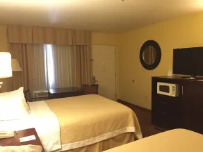 Days Inn by Wyndham Globe - Chambre
