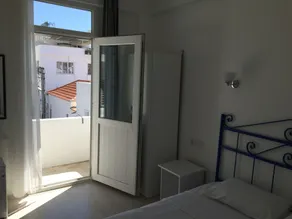 R HOUSE HOTEL - Room