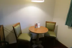 Bay City Inn - Zimmer