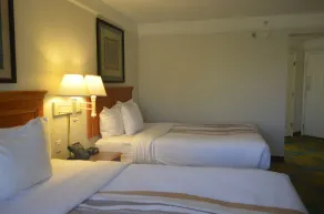 La Quinta Inn by Wyndham Austin Oltorf - Room