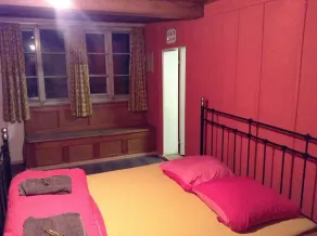 200 Year Old Swiss House - Rum