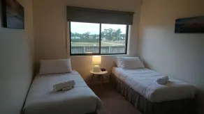 Shepparton Golf Motel - Room