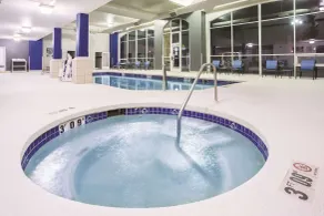 La Quinta by Wyndham Gallup - Piscine