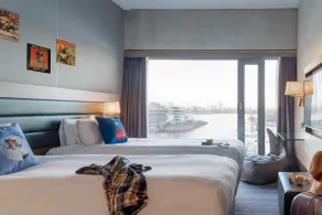 Moxy Amsterdam Houthavens - Chambre