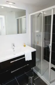 Ténéo Apparthotel Talence - Centre - Badeværelse