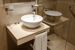 Ramada Plaza by Wyndham Tucuman - Salle de bain