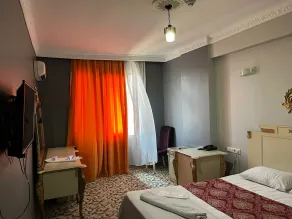 Metros Hotel - Room