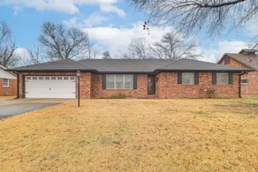 Near Shops & Eats: Vinita Home w/ Furnished Patio - Innenbereich