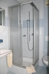 Hotel & Bildungshaus St. Jodern - Badezimmer