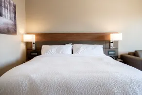 AC Hotel by Marriott Cincinnati at The Banks - Chambre
