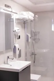 Methis Hotel - Bathroom