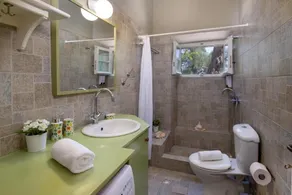 The Old One by All About Paxos - Salle de bain