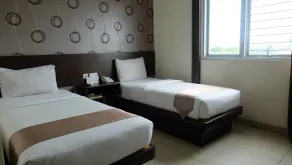Hotel Grand Kartika Samarinda - Room