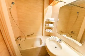 Dongpo Ti Lun Hotel - Bathroom