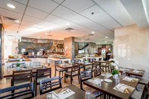 Aviv Holiday Flat - Restaurant