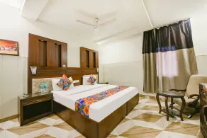 FabHotel Grand Boutique - Quarto