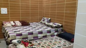 Posh, Nice Foreigner Area Lajpat Ngar Luxury Room - Quarto