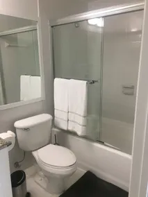 Big Place in Sunny Isles near Beach - Bathroom