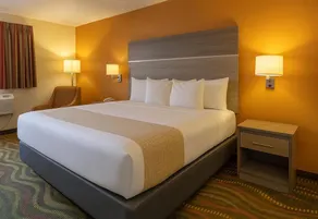 Travelodge by Wyndham Muskegon - Chambre