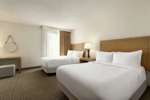 Embassy Suites by Hilton Denver International Airport - Chambre