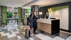 Holiday Inn & Suites Vancouver Downtown by IHG - Réception