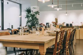 Hotel Dom, zentral - herzlich - sozial engagiert - Restaurant