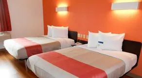 Motel 6-Jourdanton, TX - Rom