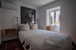 Charming House in Casal Águas de Verão With Mountain Views - Habitación