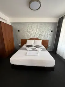 Tranzzit Hotel - Room
