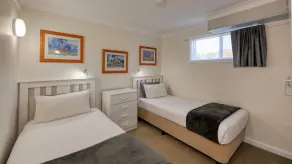 Tumut Farrington motel - Habitación