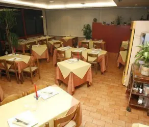 Luana Inn Holiday - Restaurant