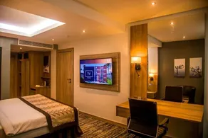 Golden Tulip Lekki Hotel - Værelse