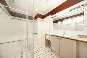 Stagecoach Motel Wodonga - Bathroom
