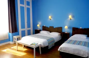 Logis Hôtel Le Cygne - Zimmer