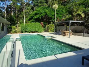Noosa Buoys - Pool