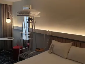 ibis La Rochelle Centre Historique - Room