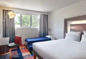 B&B HOTEL Cergy Port 4 étoiles - Værelse