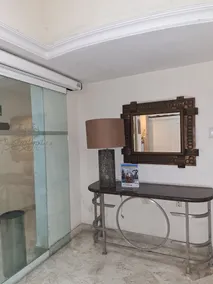 Hotel Ruiz Milán - Réception
