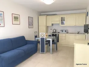 Sweet apartment with bright garden in Grado - Oppholdsrom