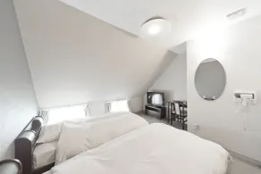 The Shin-Okubo International Hotel - Camera