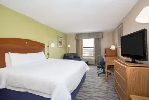 Baymont by Wyndham Thornton - Chambre