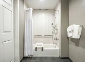 Staybridge Suites Oxnard - River Ridge by IHG - Zimmer