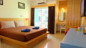 Patong Eyes Hotel - Habitación