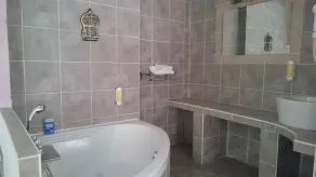 Hôtel Le Cigalon Martigues - Salle de bain