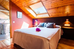 Hotel Esquirol - Room